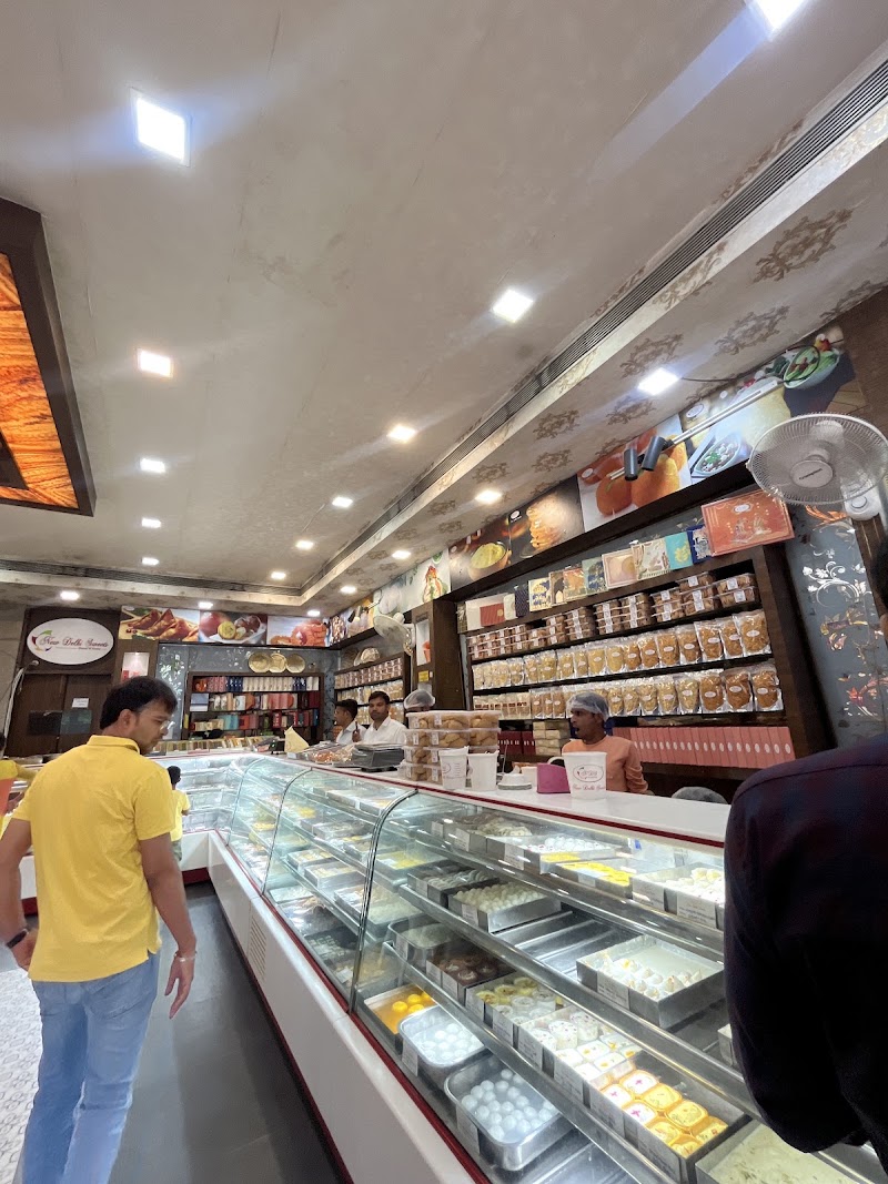New Delhi Sweets - New Delhi Sweets, Kachna Pahuch Marg, opp. RTO Ground, Shankar Nagar, Raipur, Chhattisgarh 492004, India