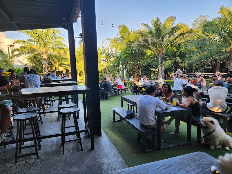 Black Sand Brewery - Black Sand Brewery Jl. Pantai Batu Bolong, Canggu, Kec. Kuta Utara, Kabupaten Badung, Bali 80361, Indonesia