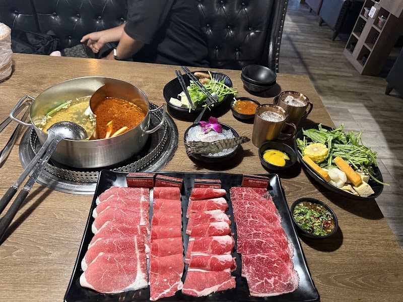 New Mala Hot Pot Wuchang Branch - New Mala Hot Pot Wuchang Branch 108, Taiwan, Taipei City, Wanhua District, Wanshou Village, Section 2, Wuchang St, 72號3樓
