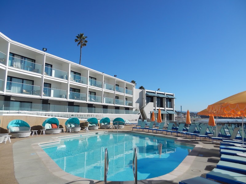 Dream Inn - Dream Inn 175 W Cliff Dr, Santa Cruz, CA 95060, USA