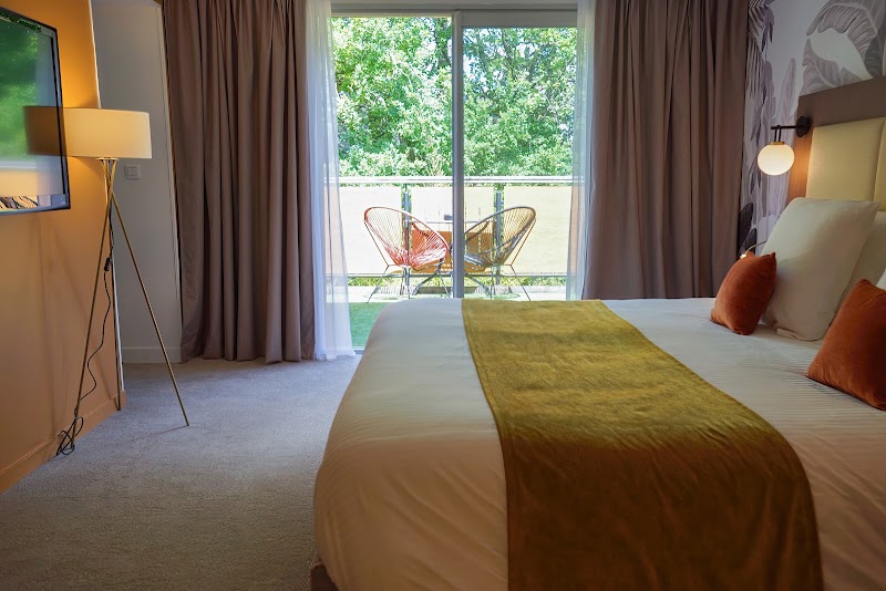 Quintessia Hôtel & Spa - Nantes Orvault - Quintessia Hôtel & Spa - Nantes Orvault 24 Chem. des Marais du Cens, 44700 Orvault, France
