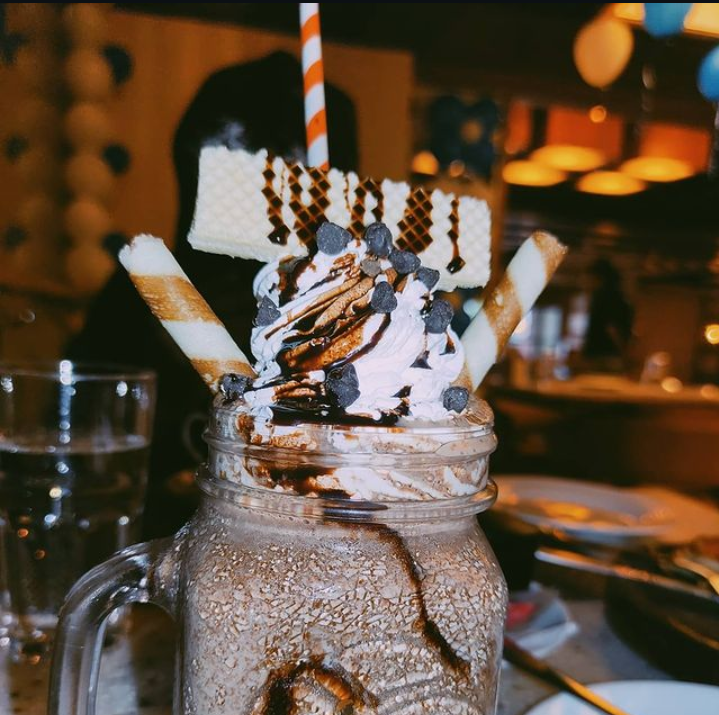 Brewbakes Cafe and restaurant - Brewbakes Cafe and restaurant, Roxy, KMBM Rd, Belgodia, Deulasahi, Bhanjpur, Baripada, Odisha 757001, India