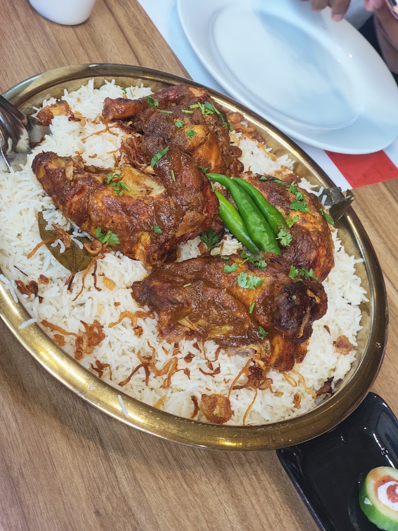 AL RAZI Restaurant - AL RAZI Restaurant, 5P2H+Q2Q, Adoor, Kerala 691523, India