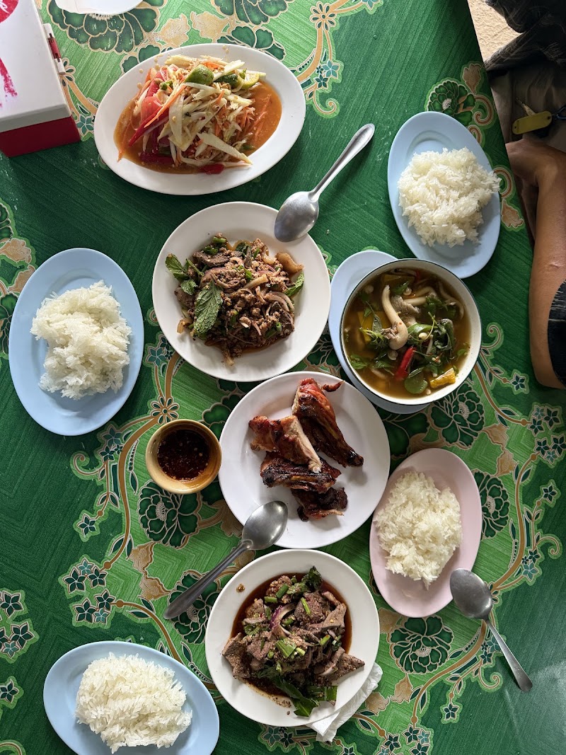 isaan food (Zap Kua Kao) - isaan food (Zap Kua Kao) QX58+5PW, Ko Pha-ngan, Ko Pha-ngan District, Surat Thani 84280, Thailand