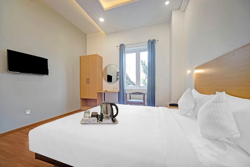 UPAR Hotels T Nagar - UPAR Hotels T Nagar 13, Gopalakrishna St, T. Nagar, Chennai, Tamil Nadu 600017, India
