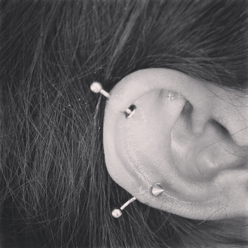 HC FRIENDS TATTOO AND PIERCING STUDIO TELIBANDHA - HC FRIENDS TATTOO AND PIERCING STUDIO TELIBANDHA, HC FRIENDS TATTOO AND PIERCING STUDIO, Gali No. 6, Shatabdi Nagar, Telibandha, KE BAHAR, Raipur, Chhattisgarh 492001, India