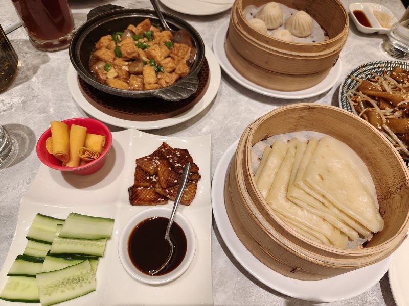 養心茶樓 蔬食飲茶 信義店 - 養心茶樓 蔬食飲茶 信義店 110, Taiwan, Taipei City, Xinyi District, Xingya Village, Songgao Rd, 11號4 樓