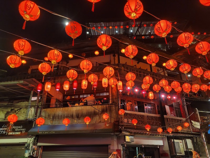 Jiufen Night Tour - Jiufen Night Tour 224, Taiwan, New Taipei City, Ruifang District, Yongqing Village, Jishan St, 26號樓梯下「九窩膠囊旅店」