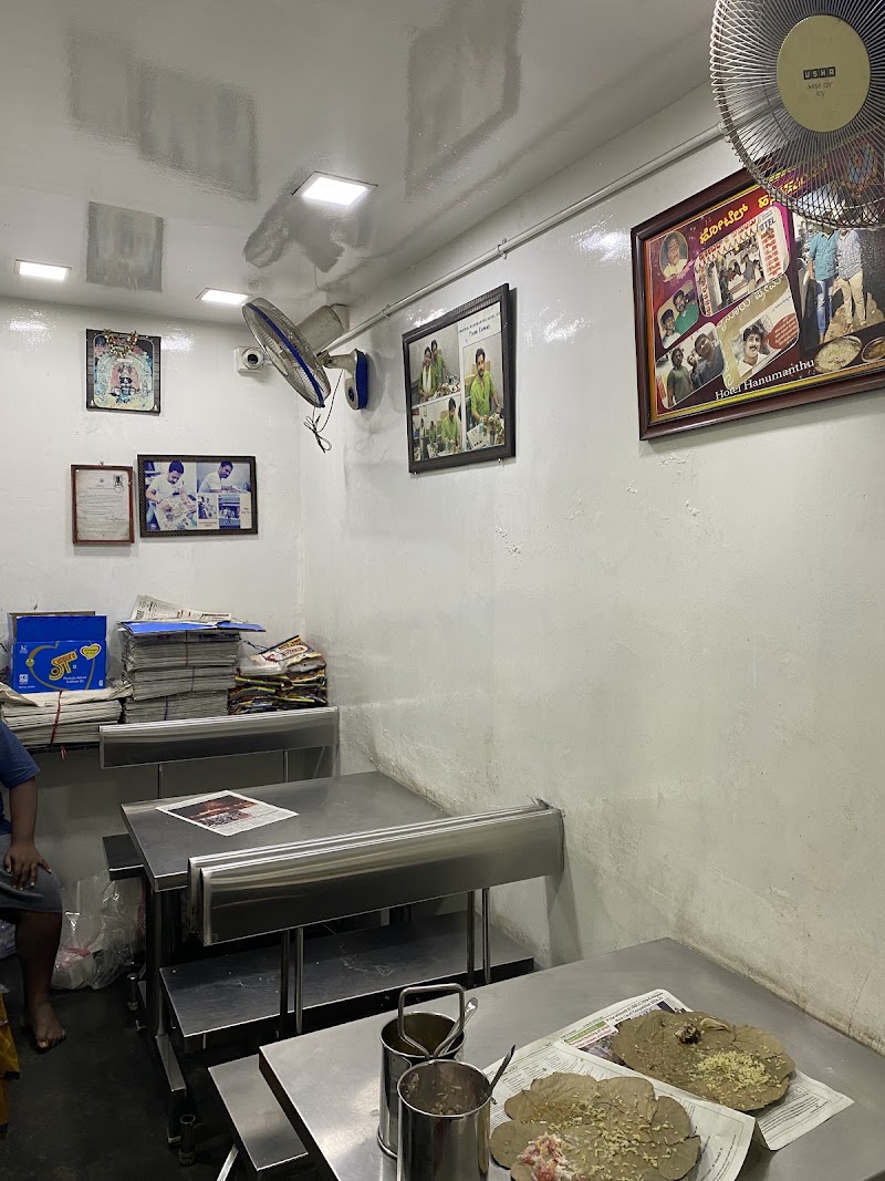 Hotel Hanumanthu Original - Hotel Hanumanthu Original, Shop No 57, B N Street, Market Building, near Chikka Market, Mandi Mohalla, Mysuru, Karnataka 570001, India