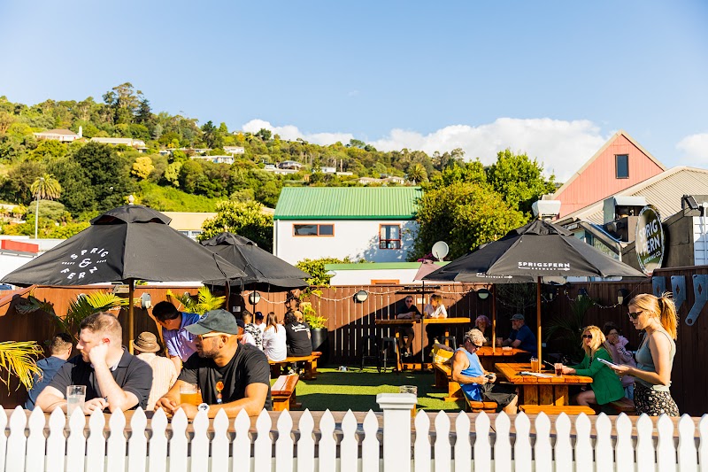 Sprig + Fern Tavern, Tahuna - Sprig + Fern Tavern, Tahuna, 13 Beach Road, Tāhunanui, Nelson 7011, New Zealand