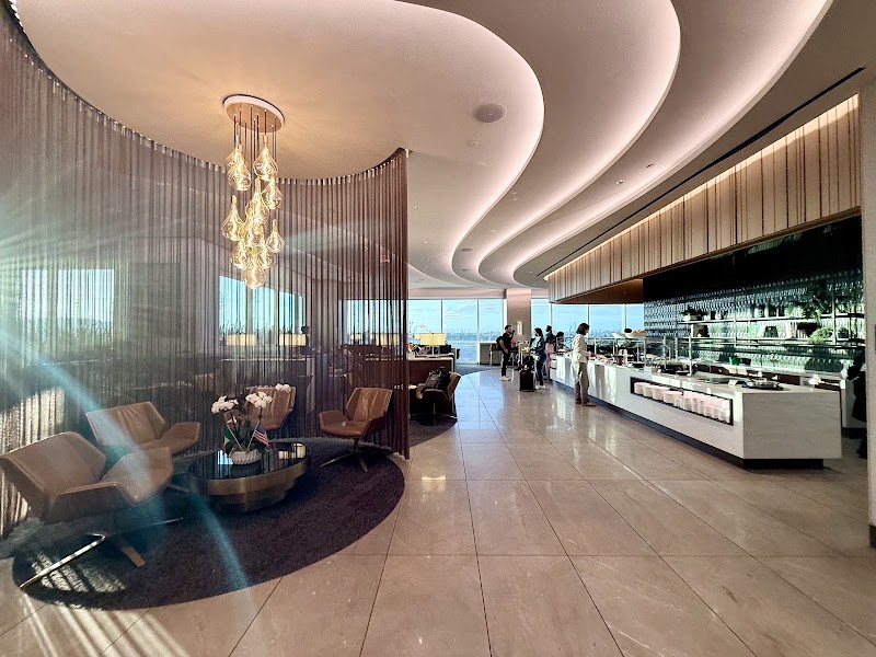 Delta Sky Club - Delta Sky Club, 1 World Wy, Los Angeles, CA 90045, USA