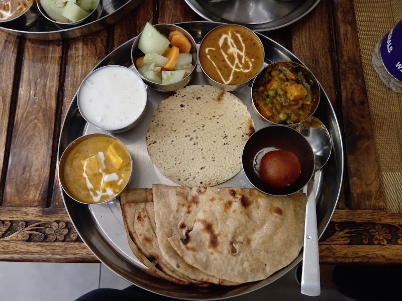 Pahalwan Dhaba - Pahalwan Dhaba, NH 9, opp. LPS Bossard, Kharawar, Haryana 124021, India