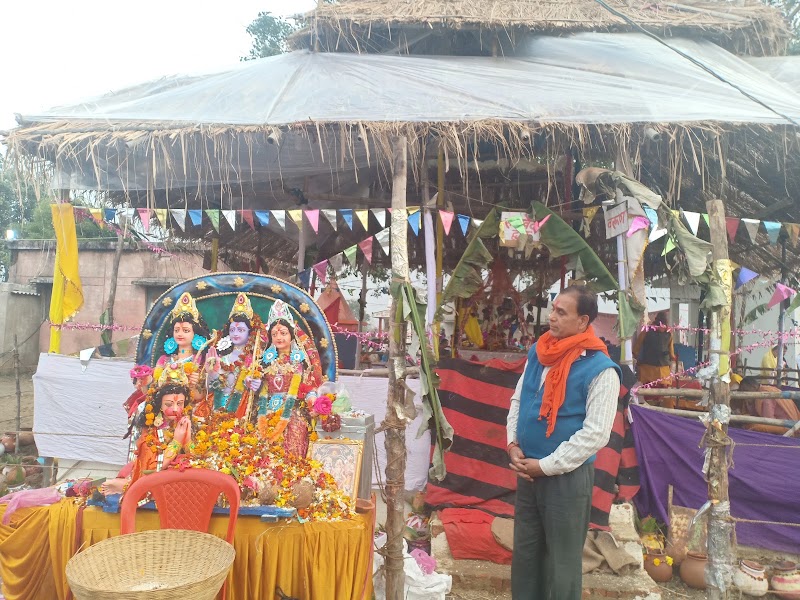 Shidh Muni Kalua Baba Mandir - Shidh Muni Kalua Baba Mandir, X5P9+37R, Nagraudi, Chhattisgarh 495004, India