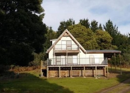 Russell Falls Holiday Cottages - Russell Falls Holiday Cottages, 40 Lake Dobson Rd, National Park TAS 7140, Australia
