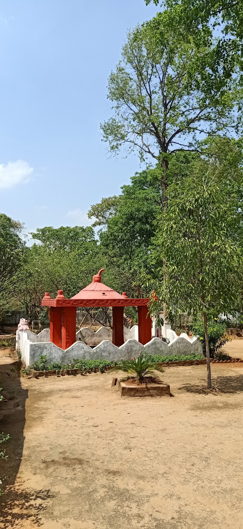 Sadhu sant bhavan ,(goppur) - Sadhu sant bhavan ,(goppur) XMVR+M4H, Kadamberi, Odisha 768042, India