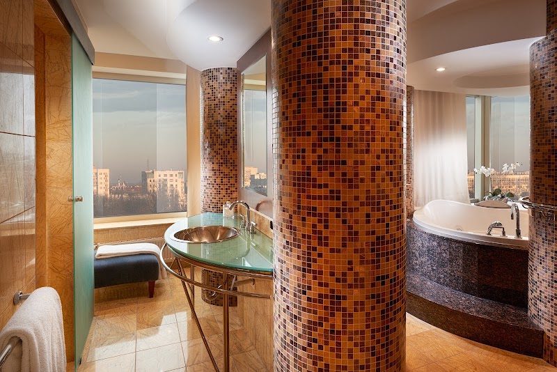 Regent Warsaw Hotel - Regent Warsaw Hotel, Belwederska 23, 00-761 Warszawa, Poland