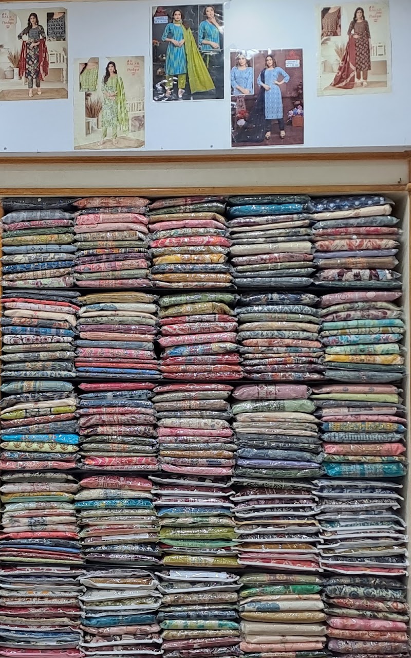 Penguin - Penguin, 3/56, Old Hospital St, KCA Nagar, Gobichettipalayam, Tamil Nadu 638452, India