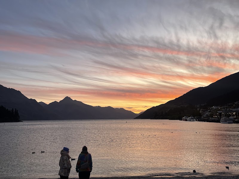Lake Wakatipu - Lake Wakatipu Lake Wakatipu, Otago Region, New Zealand