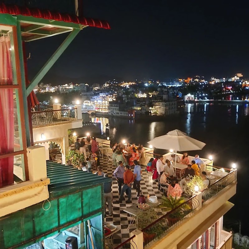 Jalsa lake View Veg Restaurant & Cafe Udaipur | Restaurants in Udaipur - Jalsa lake View Veg Restaurant & Cafe Udaipur | Restaurants in Udaipur First Floor, 302, Purohit Ji Ka Khurra, Imli Ghat Before, Chand Pole, Parking, Udaipur, Rajasthan 313004, India