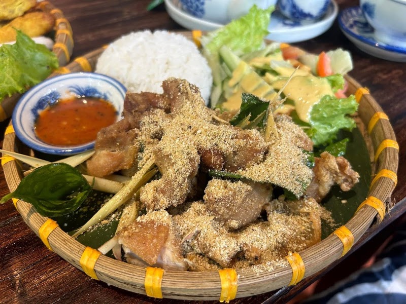 Bới Cơm Hoi An Restaurant & Cafe - Bới Cơm Hoi An Restaurant & Cafe, 20 Đào Duy Từ, Hội An, Đà Nẵng 51000, Vietnam