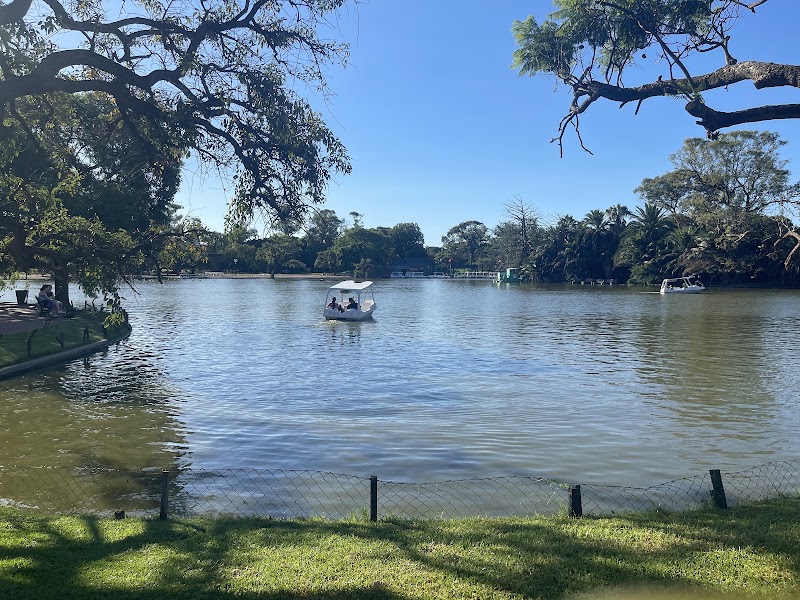 Paseo del Rosedal - Paseo del Rosedal, Av. Infanta Isabel, C1425 Cdad. Autónoma de Buenos Aires, Argentina