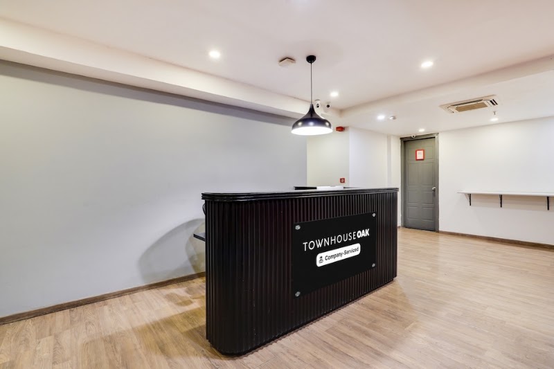 Super Townhouse Oak Indiranagar - Super Townhouse Oak Indiranagar, 137, 1st B cross Road, Domlur, 2nd stage, Indiranagar, Bengaluru, Karnataka 560071, India