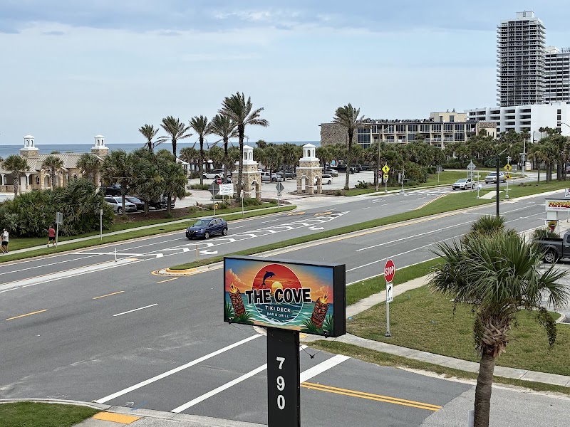 The Cove Tiki Deck - The Cove Tiki Deck, 790 S Atlantic Ave, Ormond Beach, FL 32176, USA