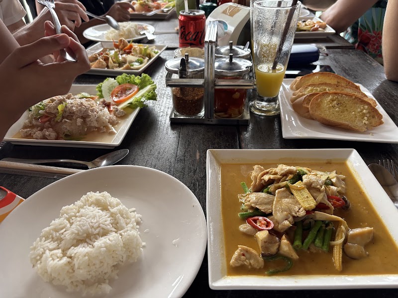 Relax Freedom Beach Restaurant & Bar - Relax Freedom Beach Restaurant & Bar District Chalok, 20, ตำบล เกาะเต่า อำเภอเกาะพะงัน สุราษฎร์ธานี 84360, Thailand
