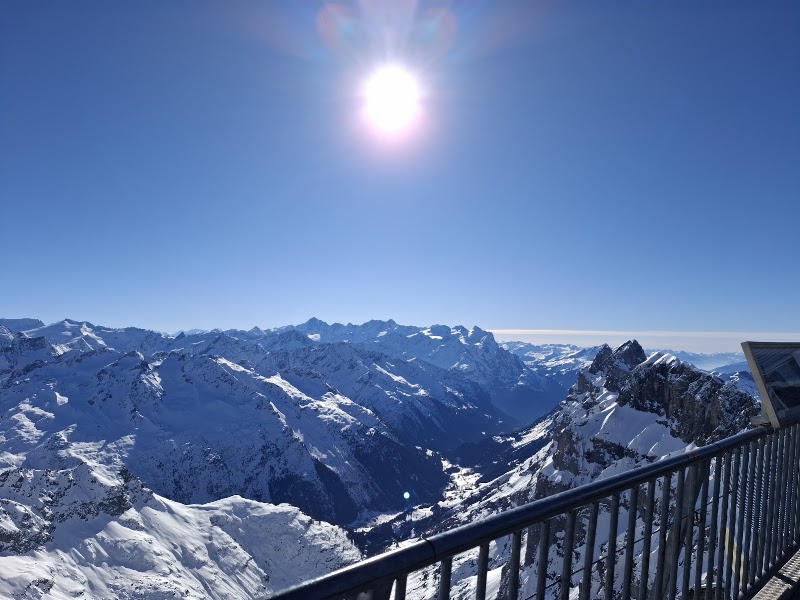 Skigebiet Engelberg-Titlis, Schweiz - Skigebiet Engelberg-Titlis, Schweiz, Talstation: Gerschnistrasse 12, 6390 Engelberg, Switzerland