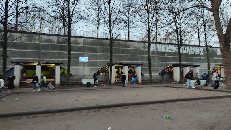 Saemes Parking Bercy Seine - Saemes Parking Bercy Seine 210 Quai de Bercy, 75012 Paris, France