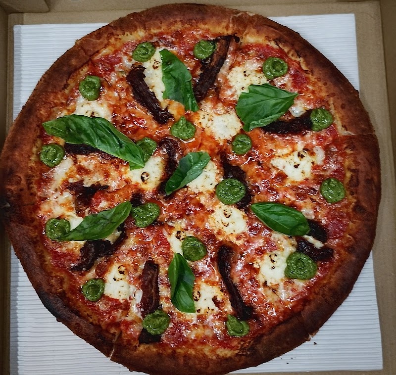 Galaxy Pizza- Sushant Marg - Galaxy Pizza- Sushant Marg Shop 17, Bestech Chamber, 138, Shushant Marg, Block B, Sector 43, Gurugram, Haryana 122009, India