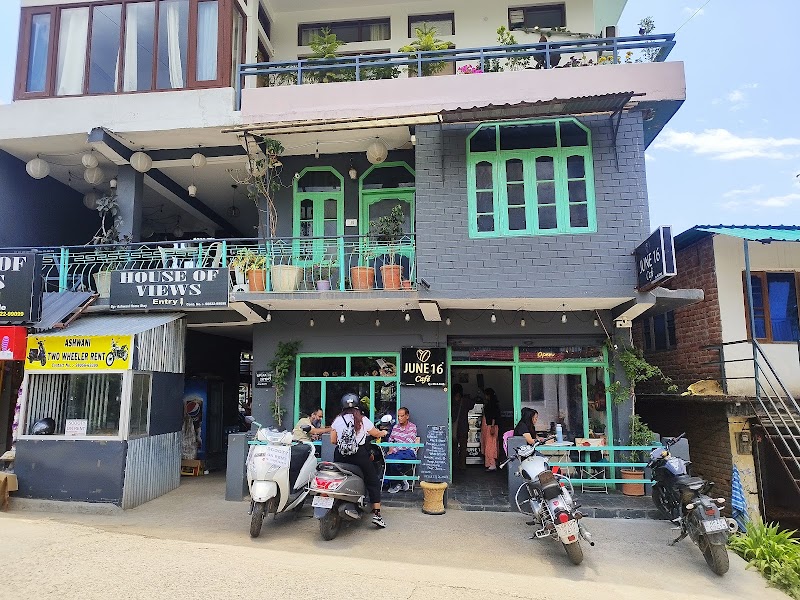 June 16 Cafe - June 16 cafe , Paragliding Landing Road, bir billing Mohal suja, Muja, Bir, Suja, Himachal Pradesh 176077, India