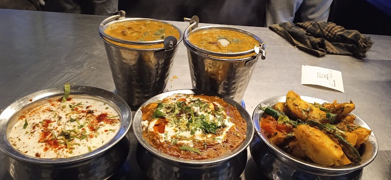 Gajab da Dhaba - Gajab da Dhaba Shop 3-4, opposite power house, near by Tapasya Grandwalk Mall, Sector 70, Gurugram, Haryana 122001, India