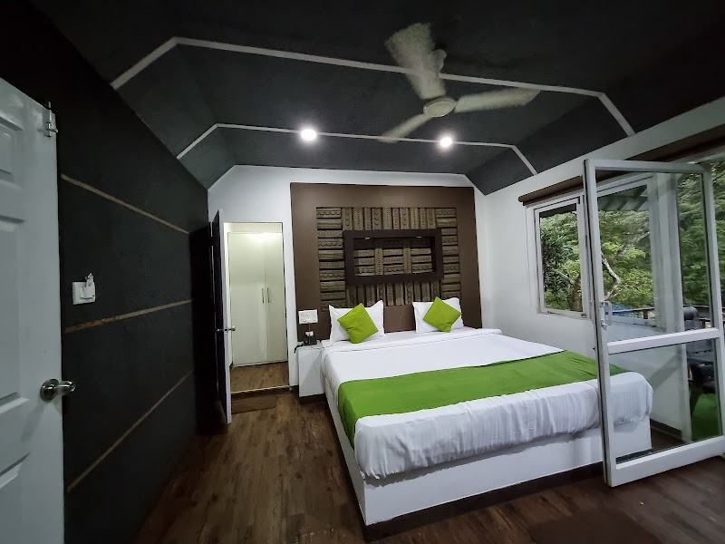 Moselberg Riverside Cottages - Moselberg Riverside Cottages Near Pallivasal, 23F4+CC6 Power House, Pottankadu, Kerala 685565, India