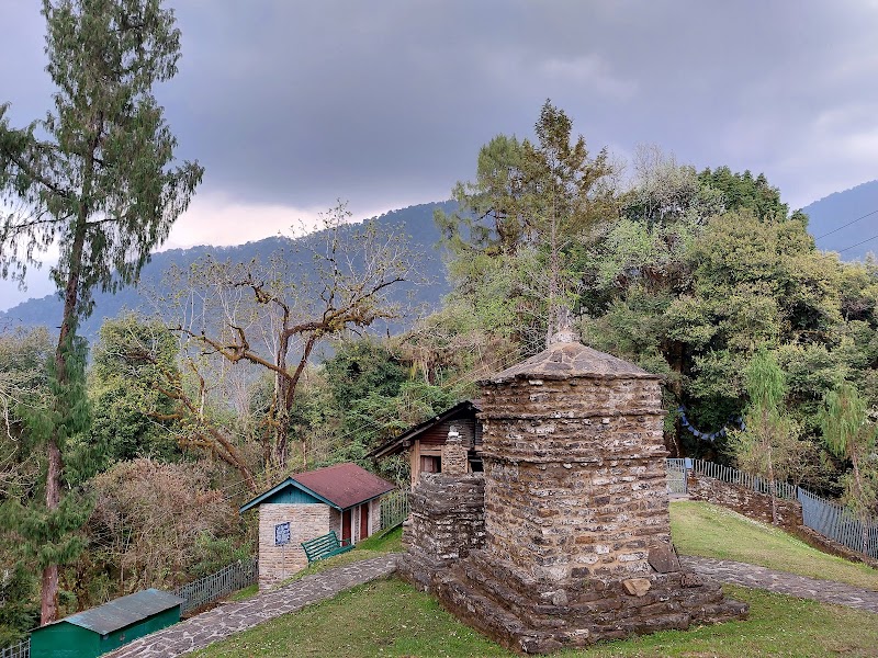 Dubdi Buddhist Monastery - Yuksom, West Sikkim District, Sikkim, India - Dubdi Buddhist Monastery - Yuksom, West Sikkim District, Sikkim, India 968H+JXH, Sikkim 737113, India