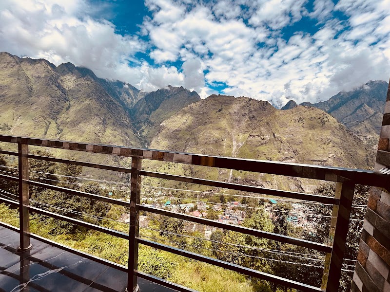 The Sleeping Beauty Hotel By Shri Narayana Residency - The Sleeping Beauty Hotel By Shri Narayana Residency manohar bagh, Auli Road, Joshimath, Uttarakhand 246443, India