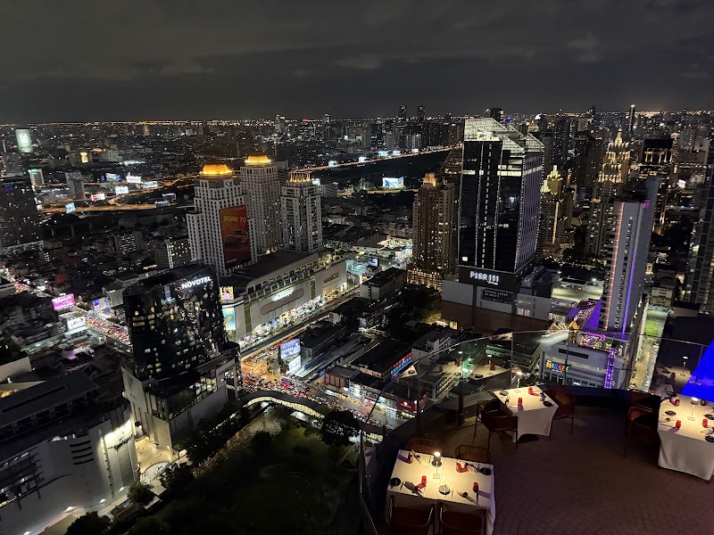 Red Sky - Red Sky, 999, 99 Rama I Rd, Khwaeng Pathum Wan, Pathum Wan, Krung Thep Maha Nakhon 10330, Thailand
