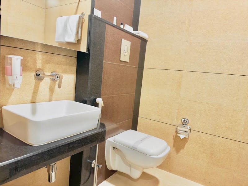 Hotel Shree Narayana - Hotel Shree Narayana No.2-B, Hotel St, opp. ICICI Bank, Udaipole, Ganesh Ghati, Udaipur, Rajasthan 313001, India