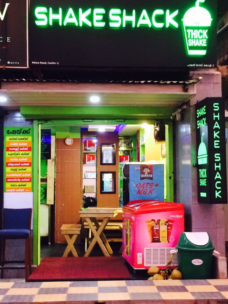 Shake Shack - Shake Shack, Palace Road, X754+H57, Gujarati Rd, Mattancherry, Kochi, Keralam 682002, India