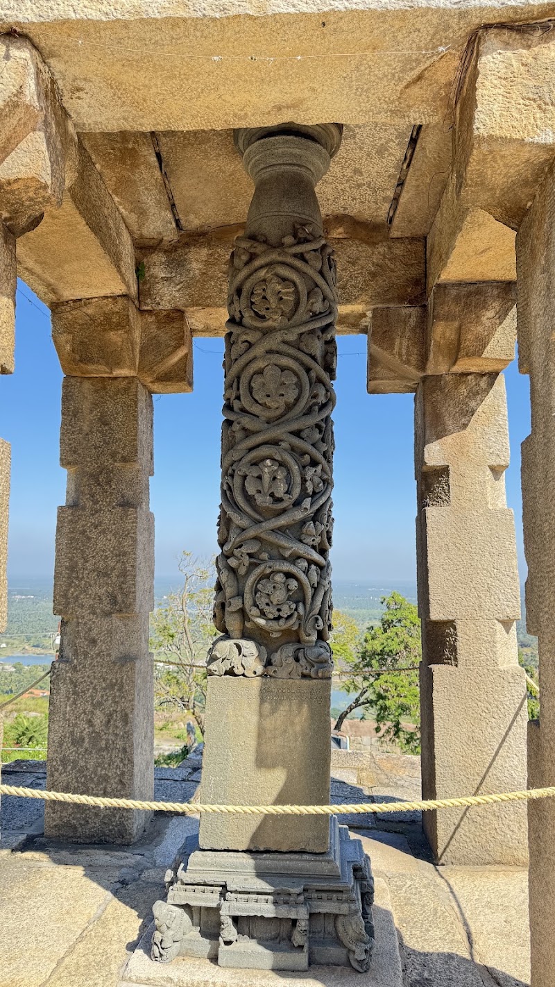 Gommateshwara statue - Gommateshwara statue, VF3M+HVW, Shravanbela Gola (Rural), Karnataka 573135, India