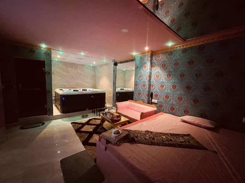 Oyasis luxury spa - Oyasis luxury spa Plot no 1765, Gokul plots, 1759, 13th Phase Rd, opposite DtDC, above APPLE WORLD, 9th Phase, Venkata Ramana Colony, Kukatpally, Hyderabad, Telangana 500085, India