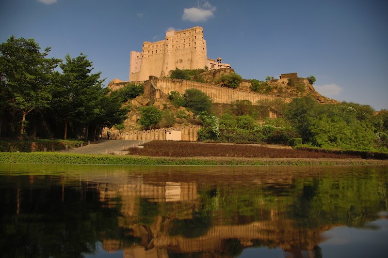 Alila Fort Bishangarh - Alila Fort Bishangarh Manoharpur - Bishangarh Link Rd, off Nh-8, At, Bishangarh, Rajasthan 303104, India