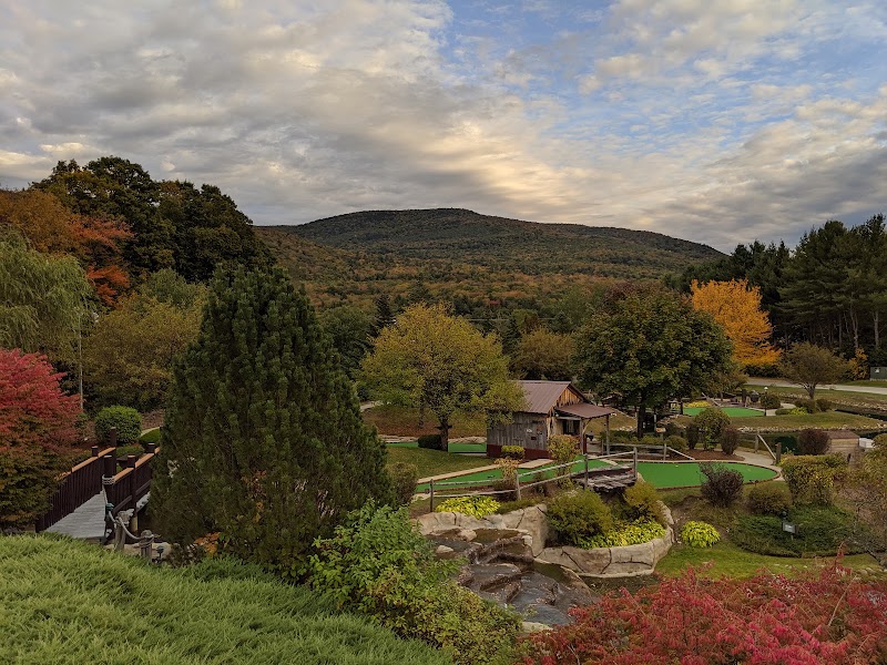 Granite State Railway - Granite State Railway 64 Railroad St, Lincoln, NH 03251, USA