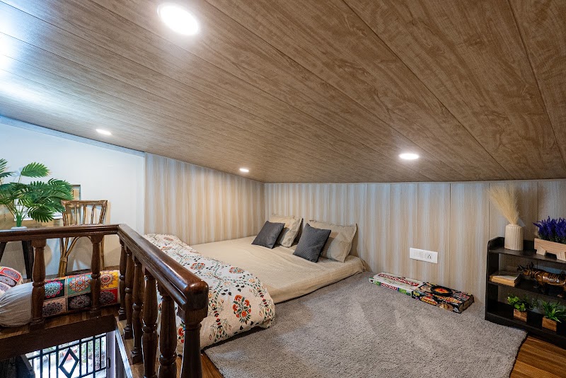 The Cozy House