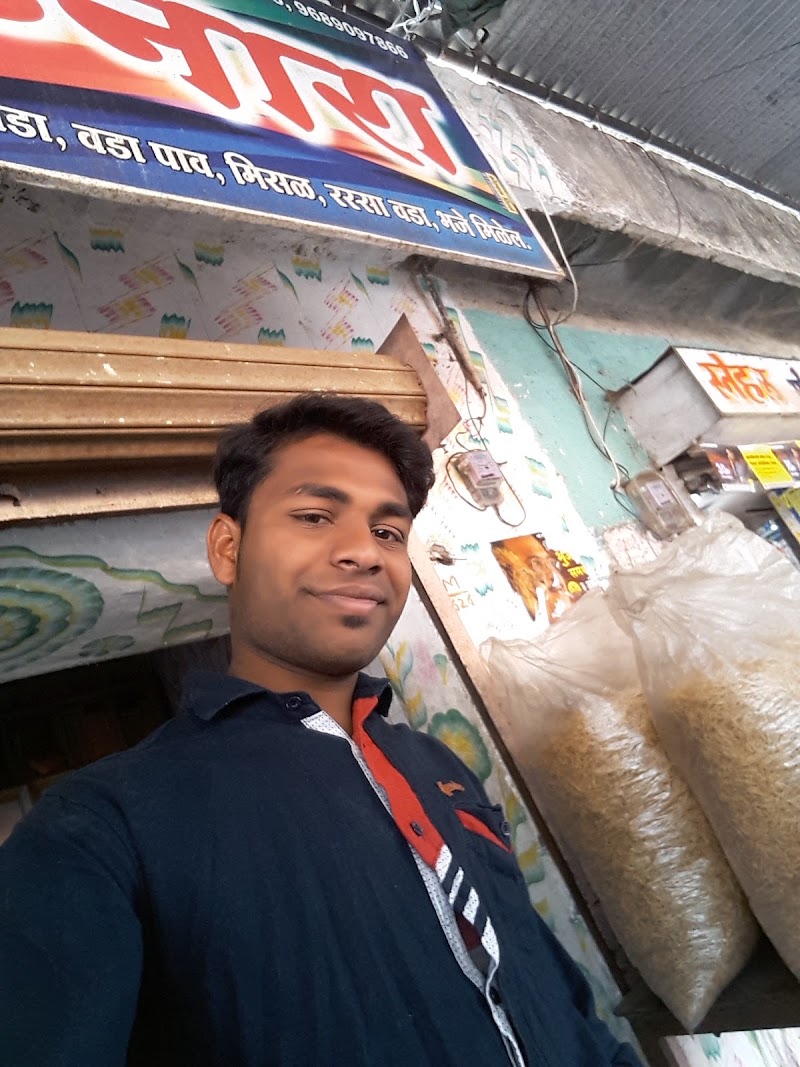 Hotel Kinara - Hotel Kinara, 4988+W5F, Lasalgaon Patoda Yeola Rd, Patoda, Maharashtra 423401, India