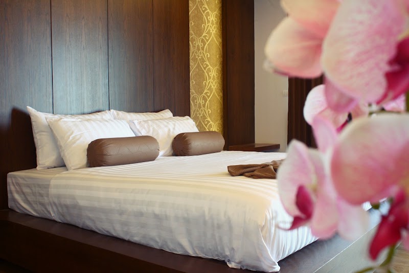 Phi Phi Cliff Beach Resort - Phi Phi Cliff Beach Resort, 279 Phi Phi Island, Muang, Krabi, 81210 Moo 7, Tambon Ao Nang, Muang Chang Wat Krabi 81210, Thailand