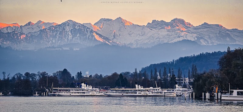 Meeting point Lucerne - Meeting point Lucerne Schwanenpl. 7, 6004 Luzern, Switzerland
