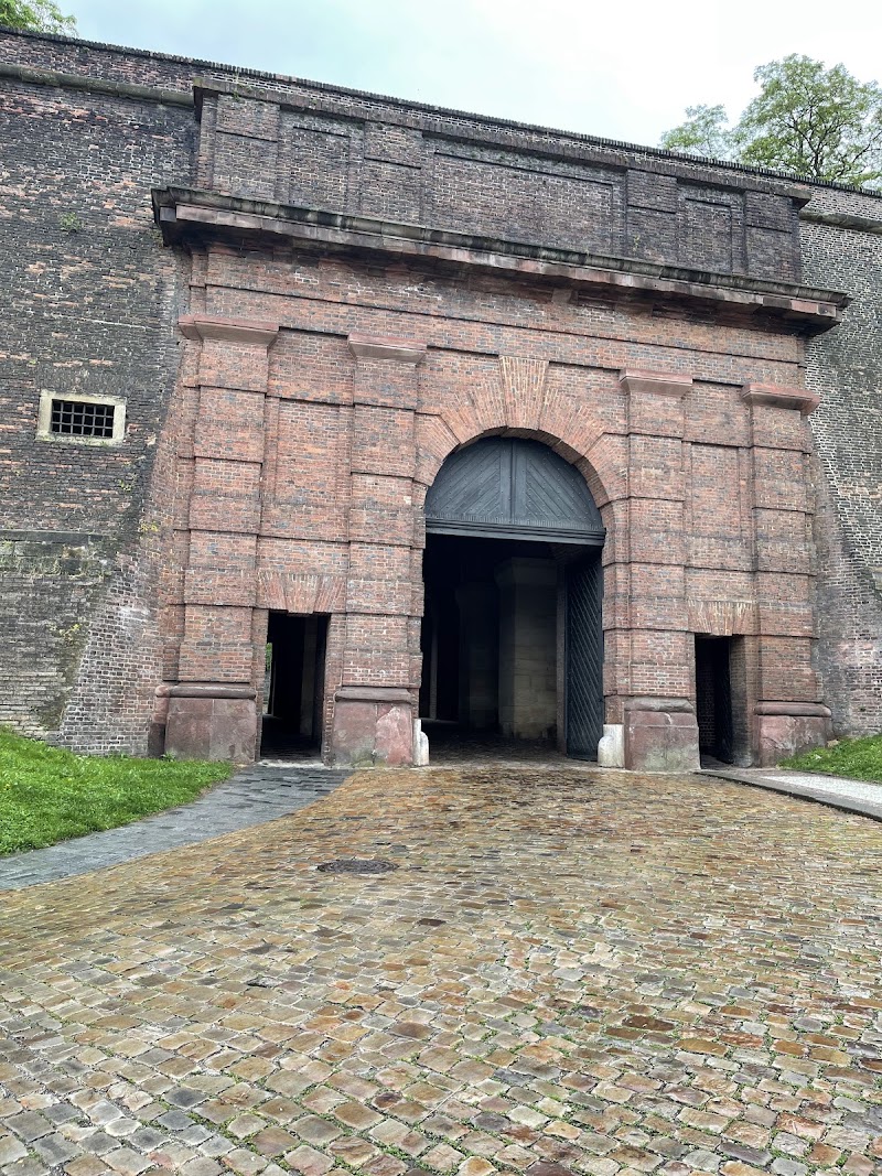 Vyšehradské sady - Vyšehradské sady V Pevnosti 159/5b, 128 00 Praha 2-Vyšehrad, Czechia