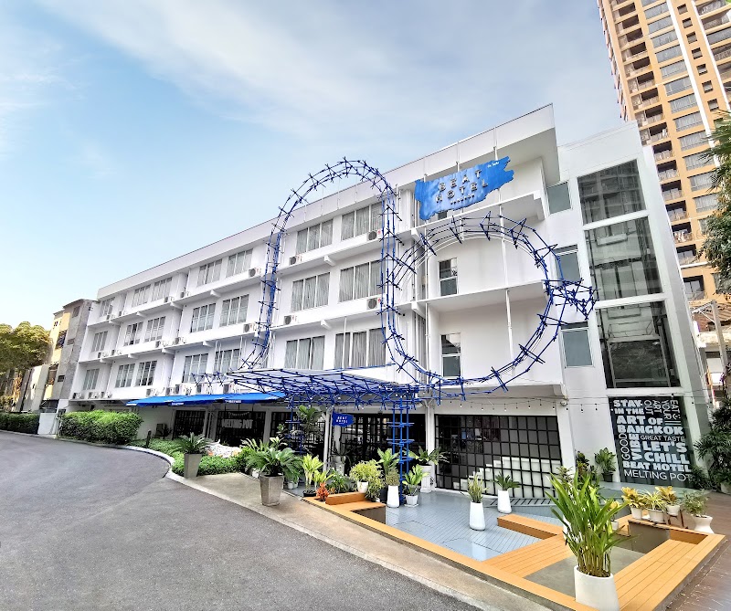 Beat Hotel Bangkok - Beat Hotel Bangkok 5/4-5/5, Sukhumvit Rd, Khwaeng Phra Khanong Nuea, Watthana, Krung Thep Maha Nakhon 10110, Thailand