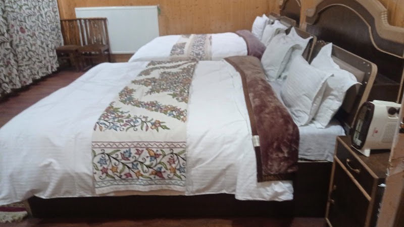 Hotel Mama Palace - Hotel Mama Palace Gulmarg, 193403